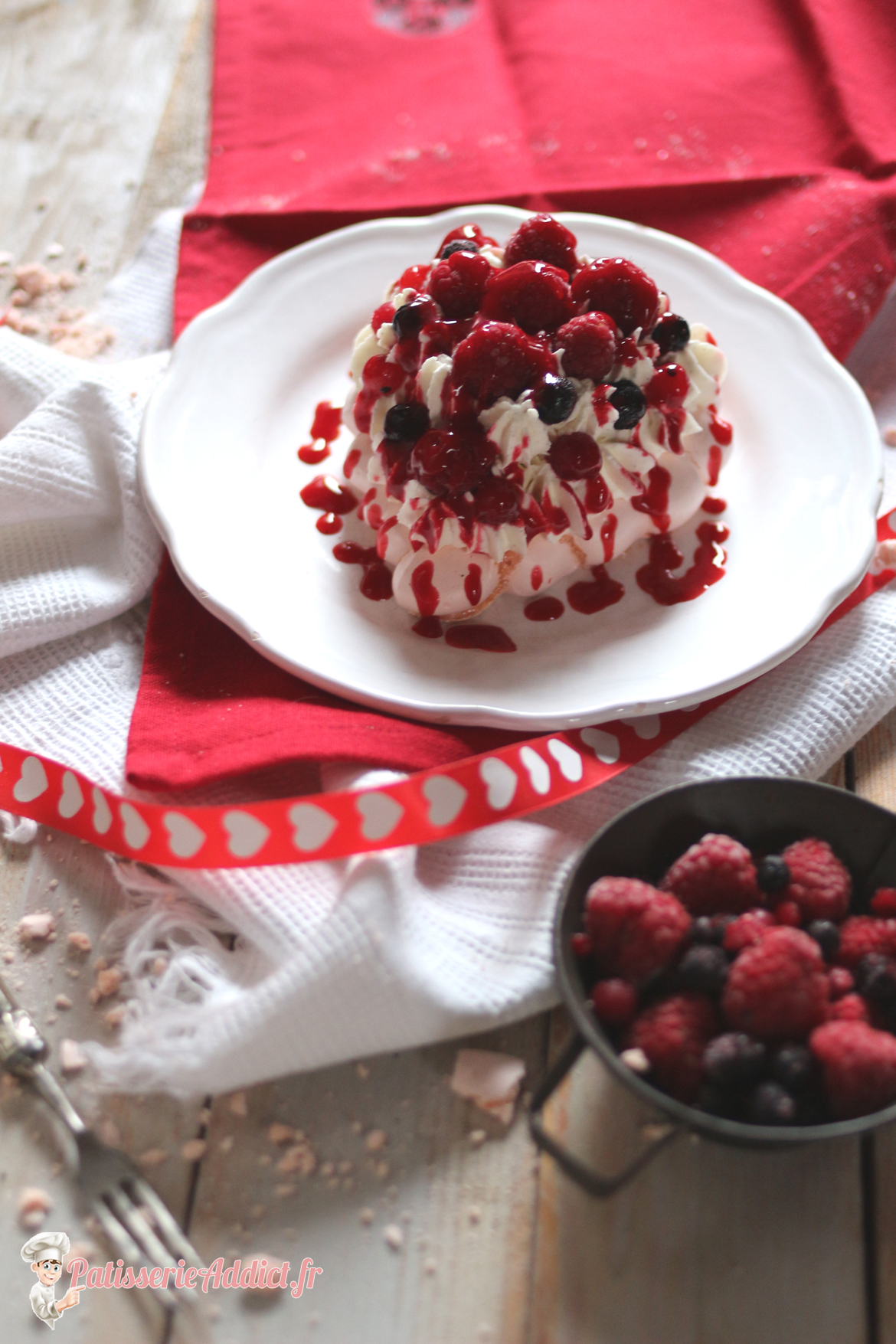 Pavlova De La St Valentin | PatisserieAddict.fr